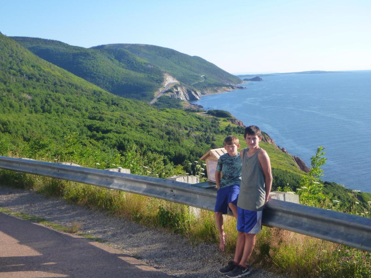 Back Home Bed And Breakfast Membertou Luaran gambar